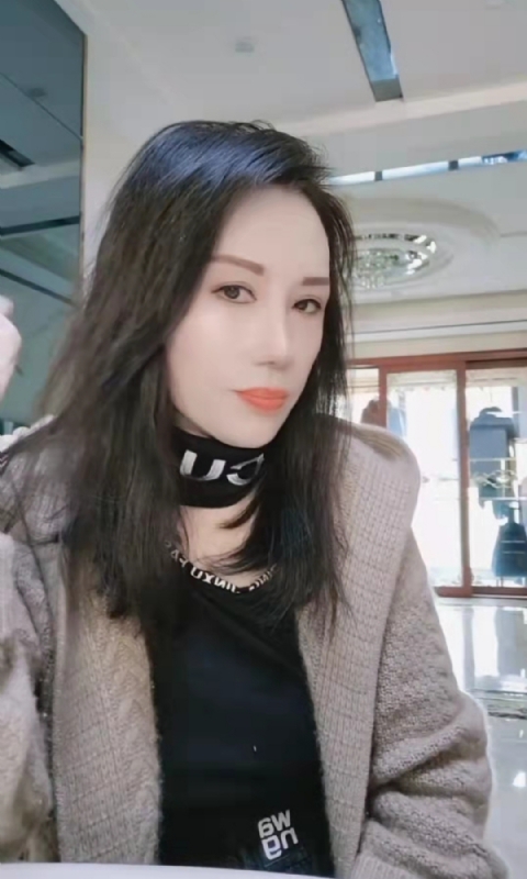 阿莲的第一张照片--安庆闪婚服务中心